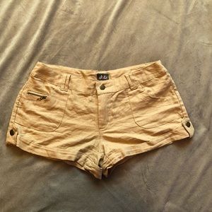 ✨Flash Sale✨Khaki shorts